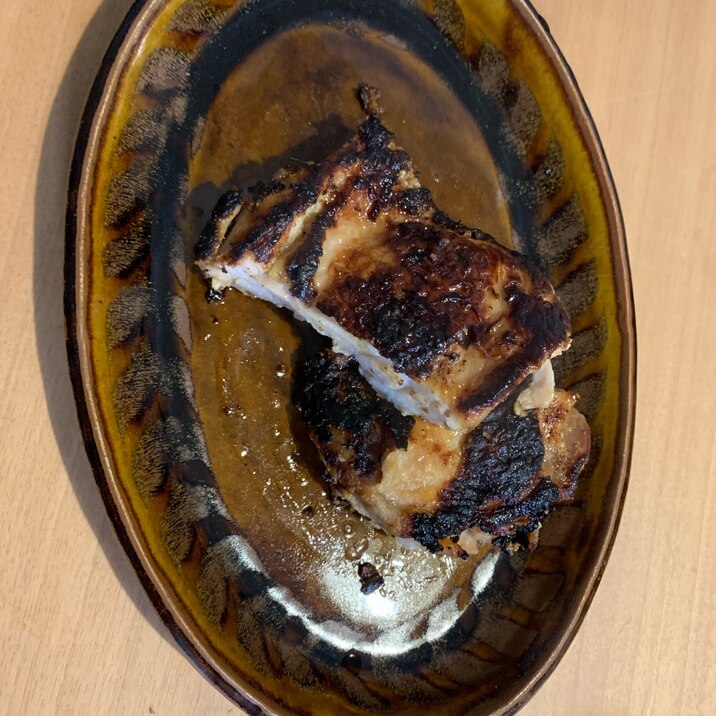 超簡単!鳥モモ肉のニンニク生姜ソテー♪